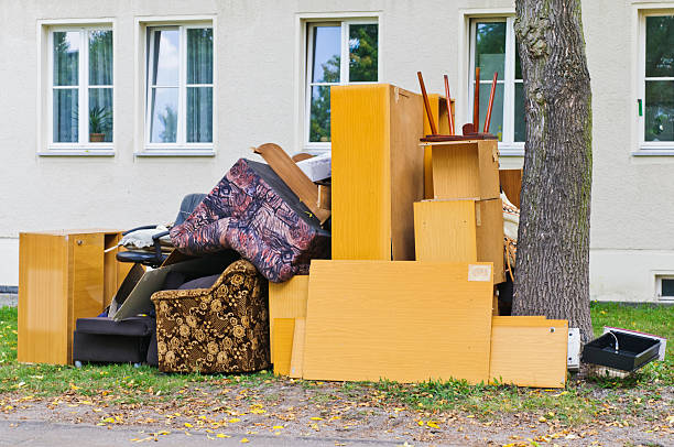Best Yard Cleanup Services  in Chambersburg, PA